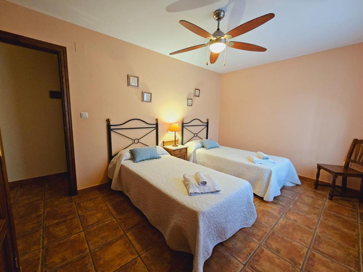 Lagar De Palacio Santa Cilia de Jaca Room photo