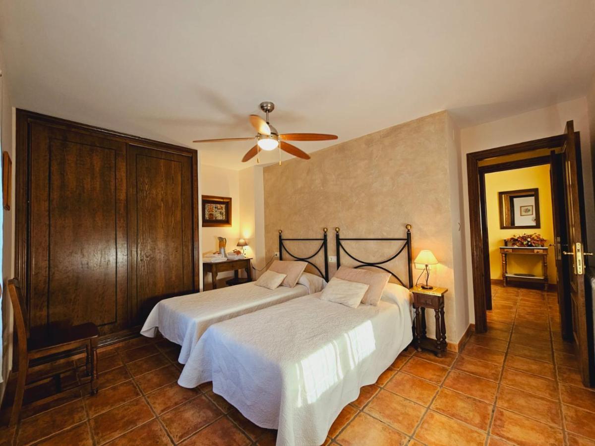 Lagar De Palacio Santa Cilia de Jaca Room photo