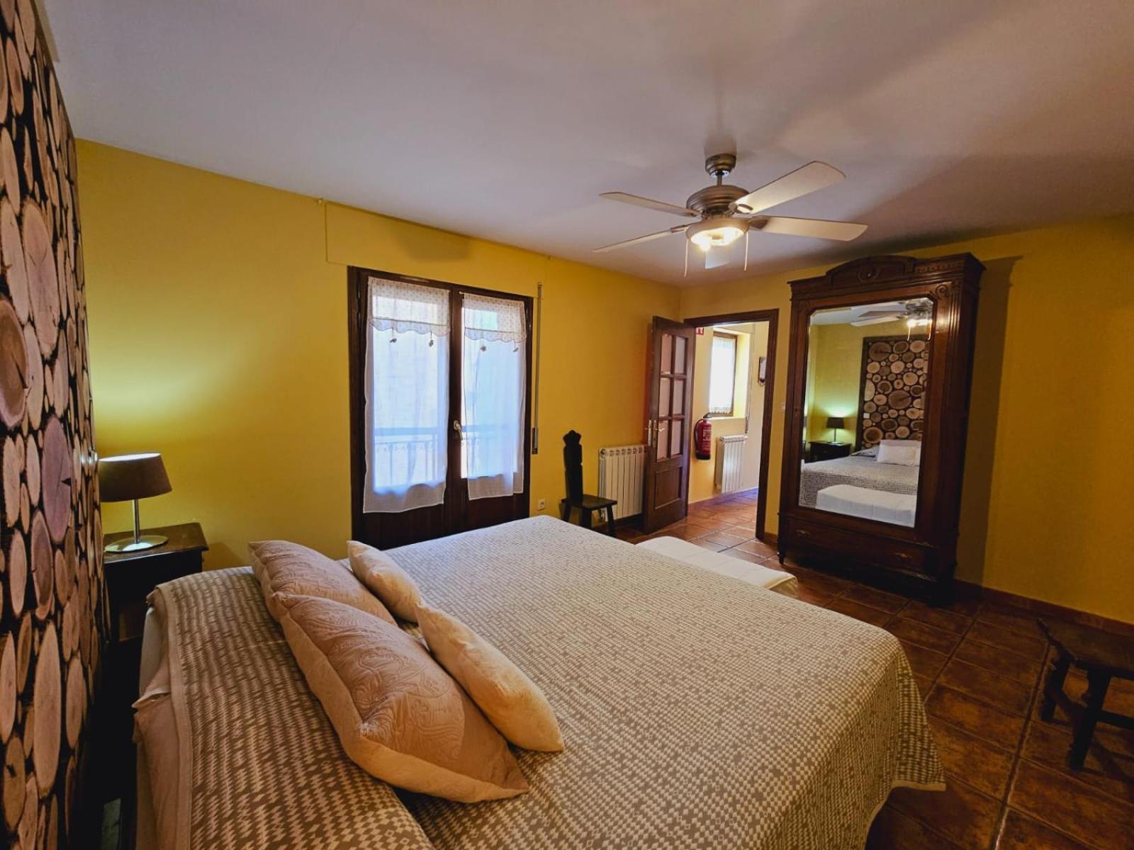 Lagar De Palacio Santa Cilia de Jaca Room photo